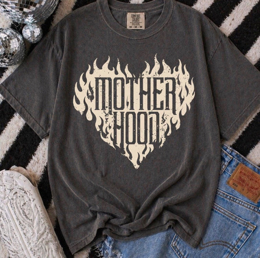 MOTHERHOOD flaming heart tee